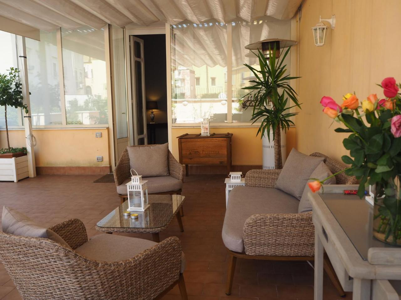 Palazzo Mirelli Couette-café