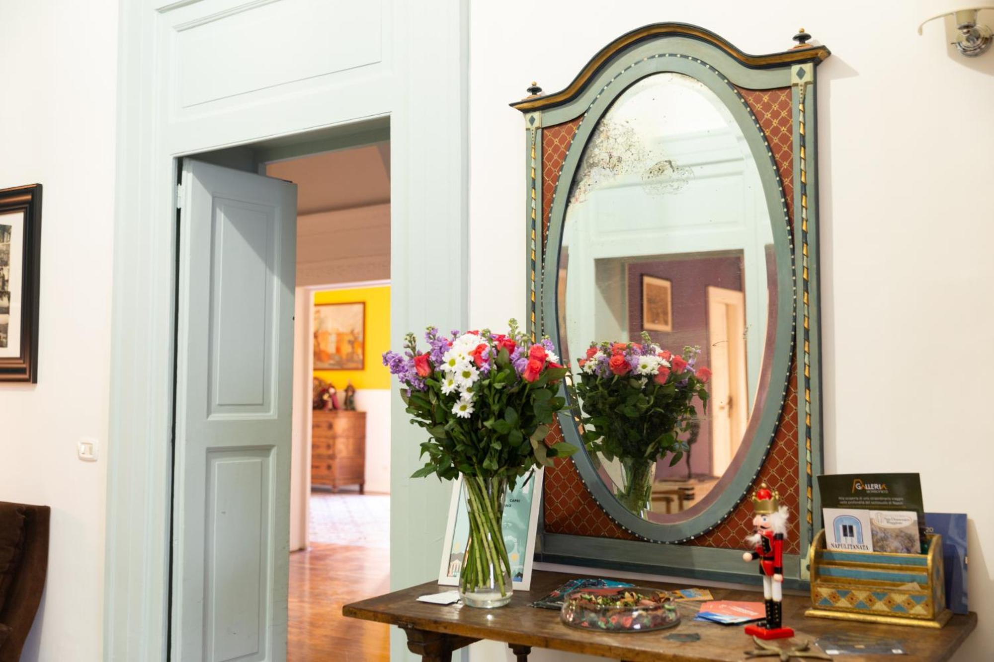 Palazzo Mirelli Bed & Breakfast *